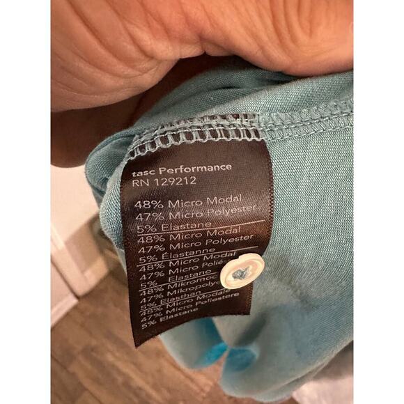 Tasc Men's Blue Short Sleeve Performance Golf Cloud Polo Shirt Size 2XL - Picture 2 of 6